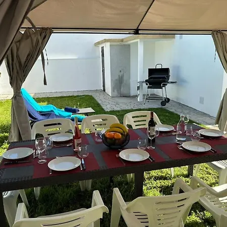 Dom wakacyjny Mindelo's